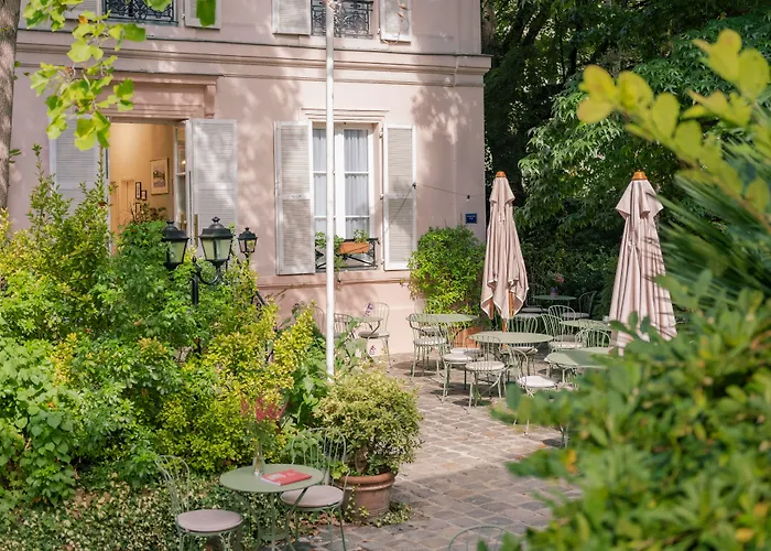 Des Grandes Ecoles Otel