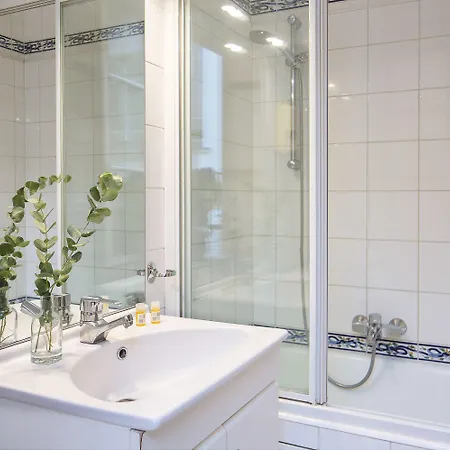 Hotel Des Grandes Ecoles Paris