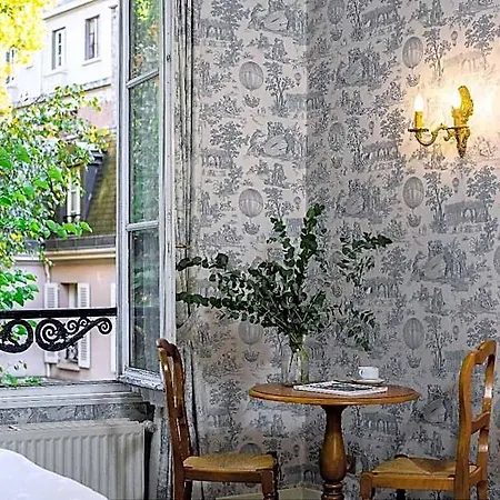 Hotel Des Grandes Ecoles