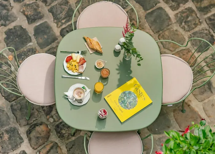 Des Grandes Ecoles 3*