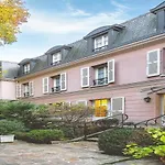 Des Grandes Ecoles Otel Paris